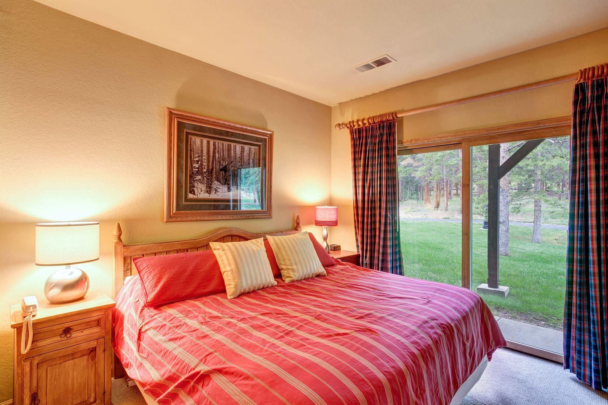 One Breckenridge Place Townhomes エクステリア 写真