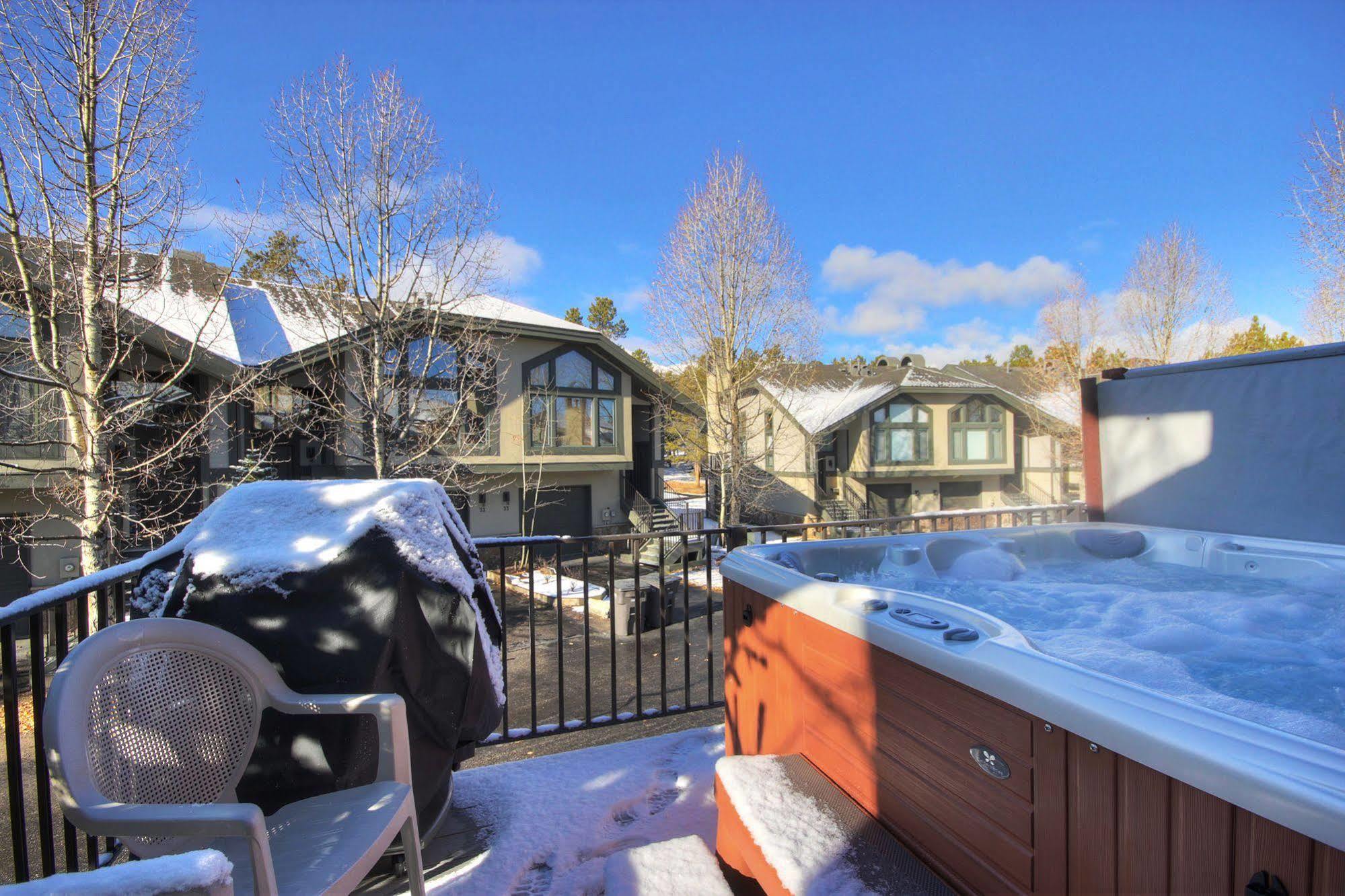 One Breckenridge Place Townhomes エクステリア 写真
