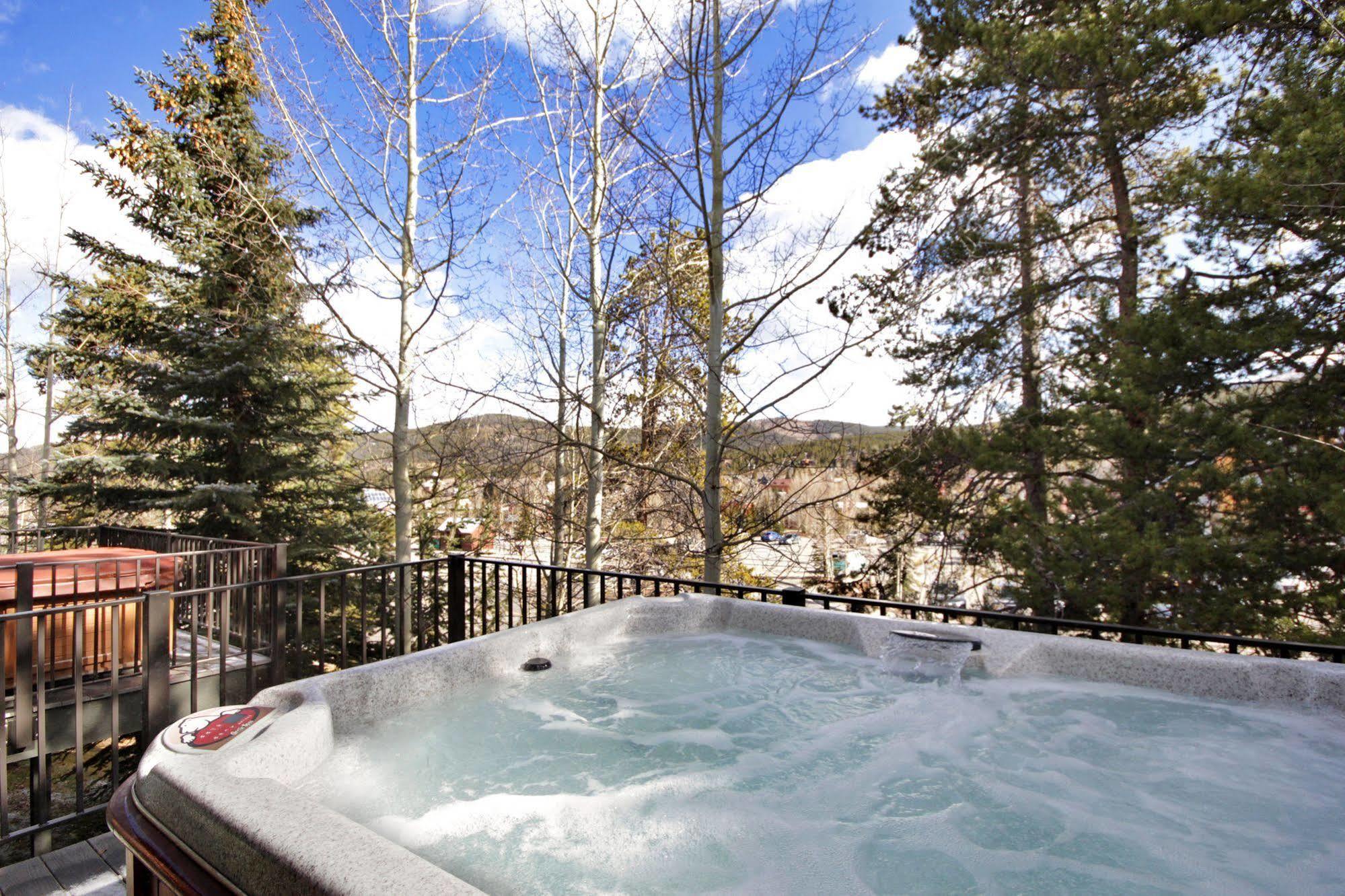 One Breckenridge Place Townhomes エクステリア 写真