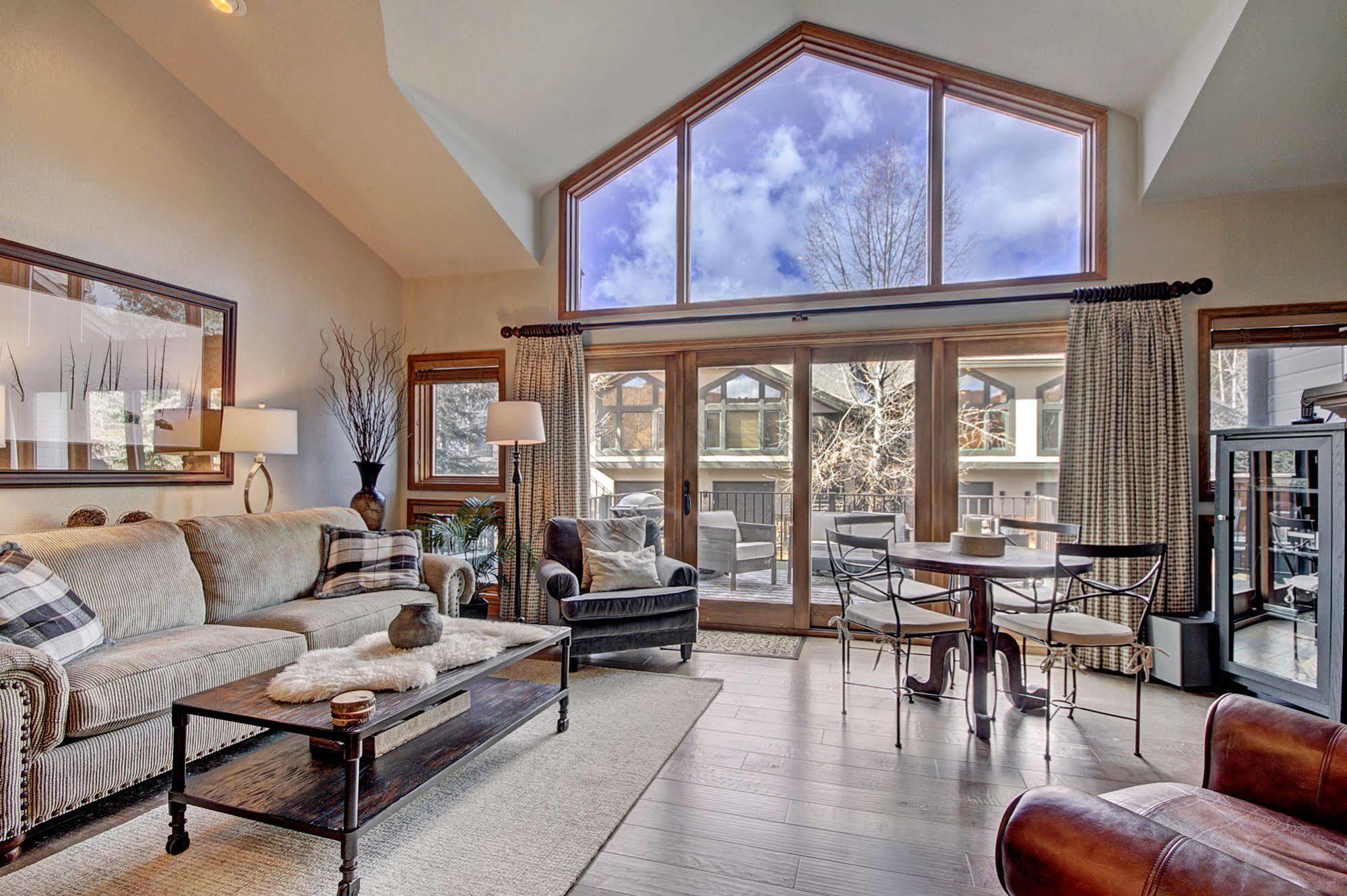 One Breckenridge Place Townhomes エクステリア 写真