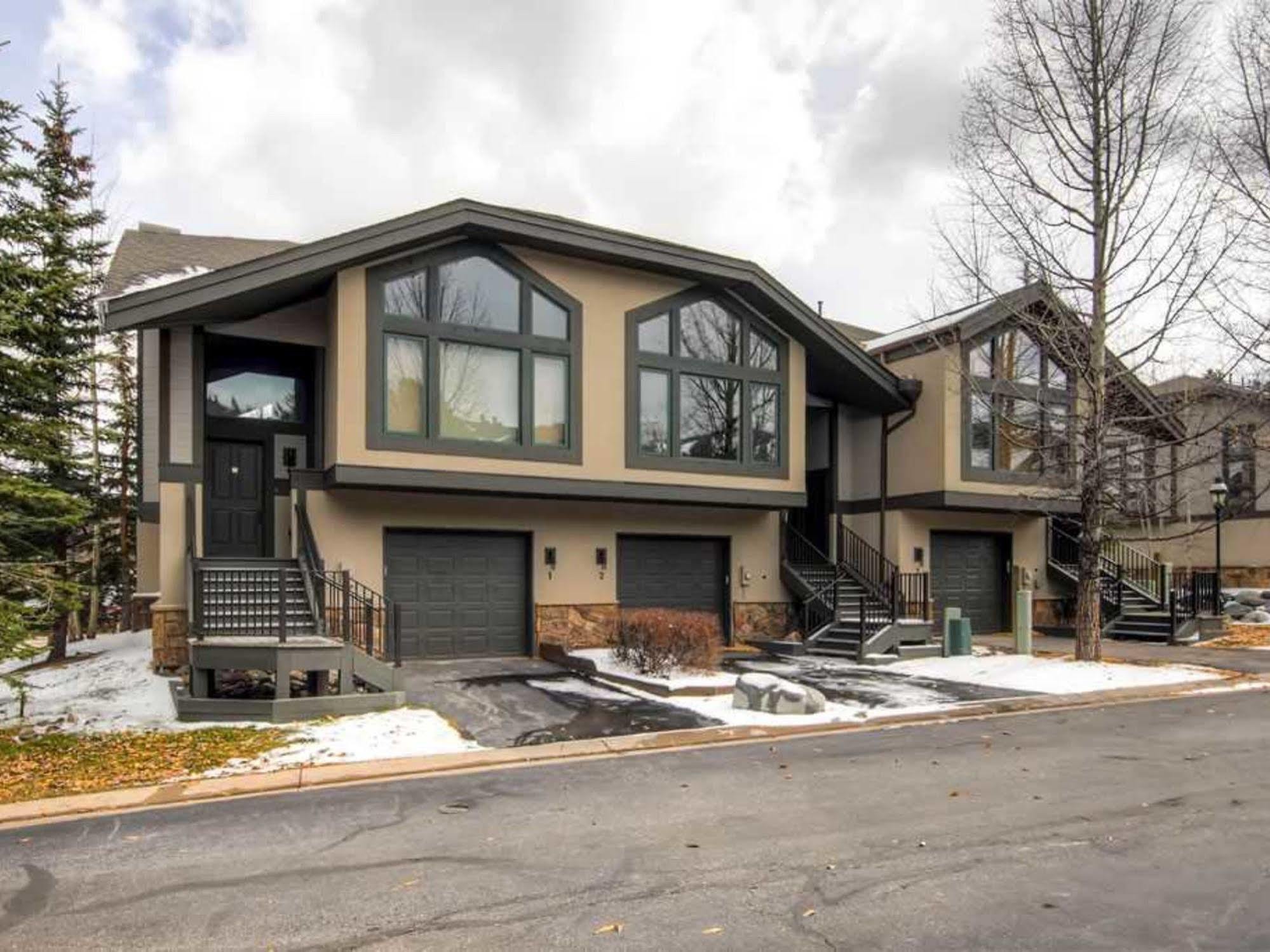 One Breckenridge Place Townhomes エクステリア 写真