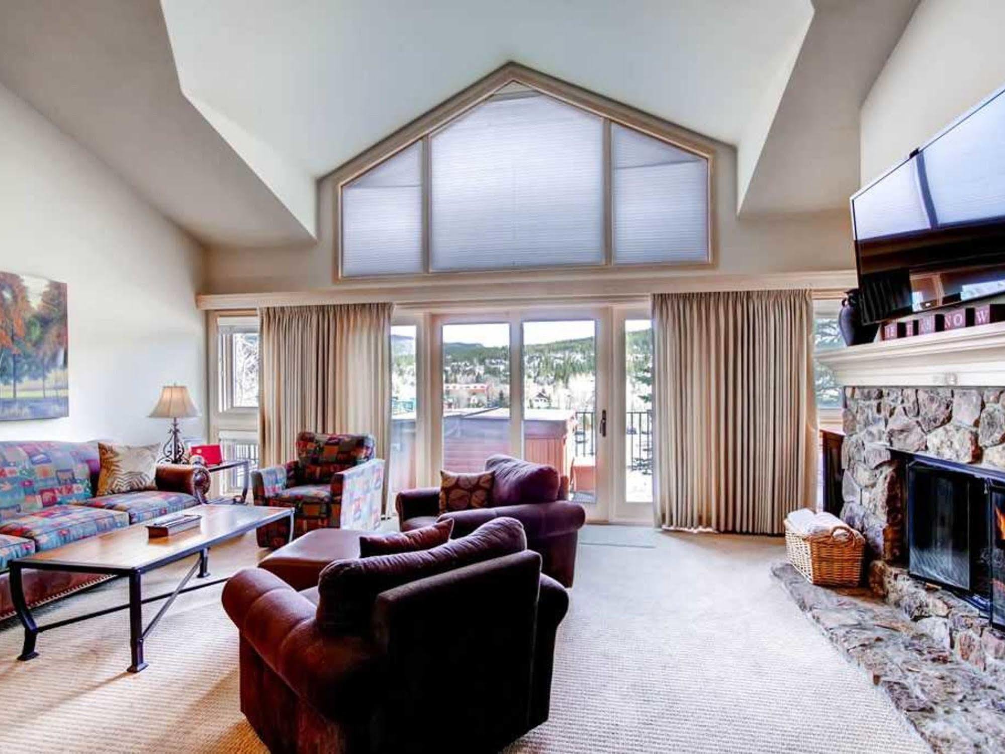 One Breckenridge Place Townhomes エクステリア 写真