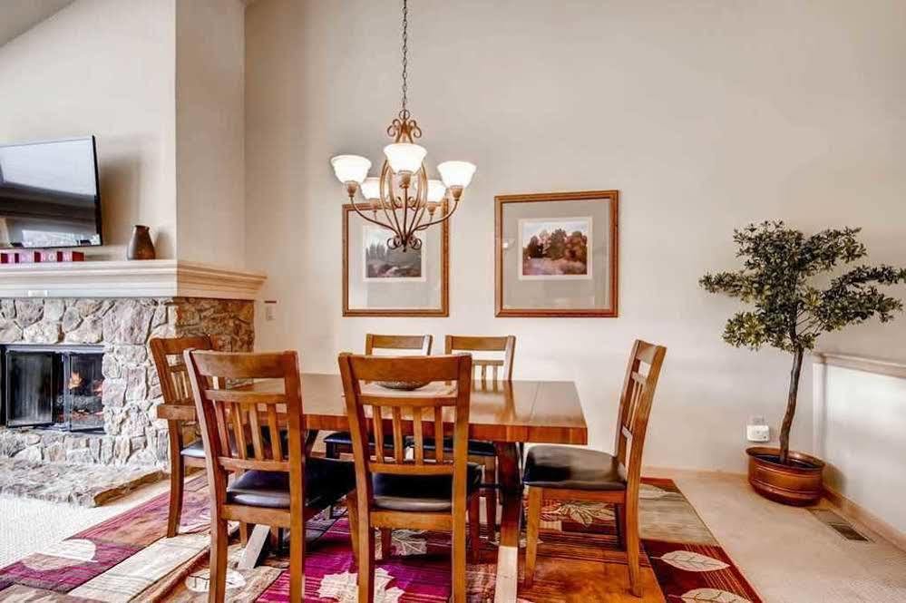 One Breckenridge Place Townhomes エクステリア 写真